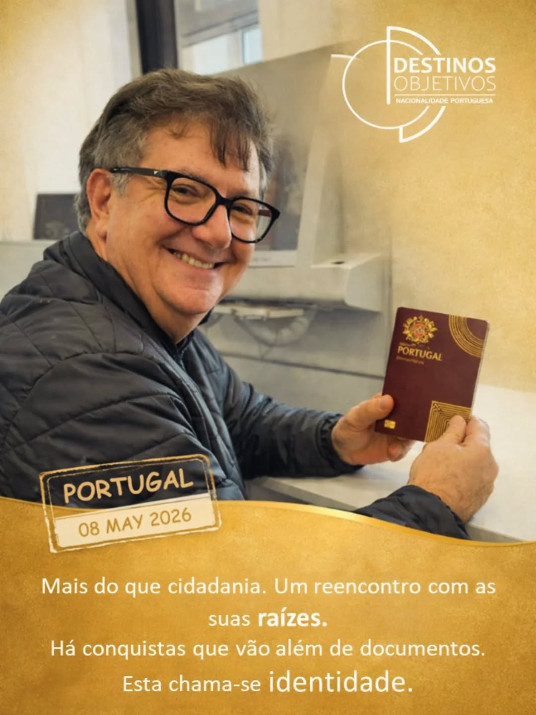 Há momentos que nos recordam porque fazemos aquilo que fazemos. 🇵🇹

Hoje celebramos a obtenção da nacionalidade portuguesa e do passaporte português de mais um cliente que confiou na Destinos Objetivos para o acompanhar neste percurso.

Para nós, este trabalho nunca foi apenas sobre documentos.

É sobre identidade.
Sobre raízes.
Sobre histórias familiares que atravessam gerações.
Sobre pessoas que procuram reencontrar uma parte de si.

Cada processo representa uma jornada única e um legado que continua.

É um privilégio podermos fazer parte desse caminho.

Parabéns por esta conquista tão especial. 🤍

#nacionalidadeportuguesa #identidade #passaporteportugues #portugal🇵🇹 #raizesportuguesas